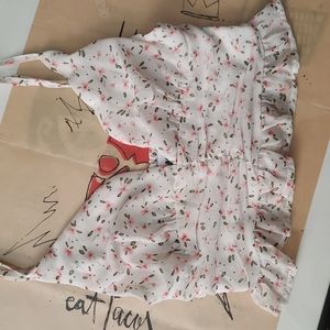 PRINCESS POLLY floral crop-top 🌸💞🌸💞🌸